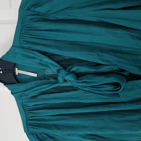 Free People, Meet Me There Ruched Button-Down Blouse, Green Balsam, Size XS, NWT - Picture 2 of 12